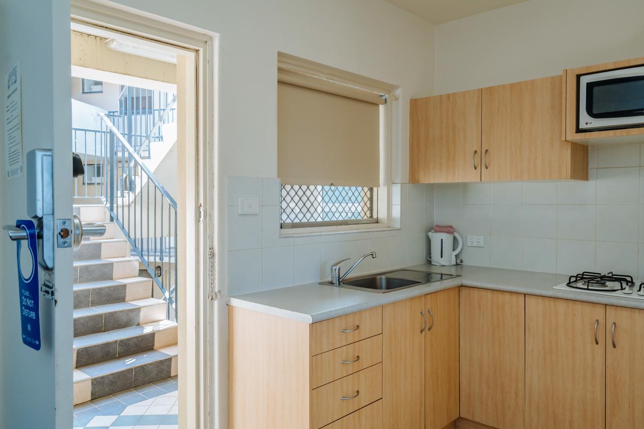 Canning Bridge Auto Lodge 珀斯 外观 照片