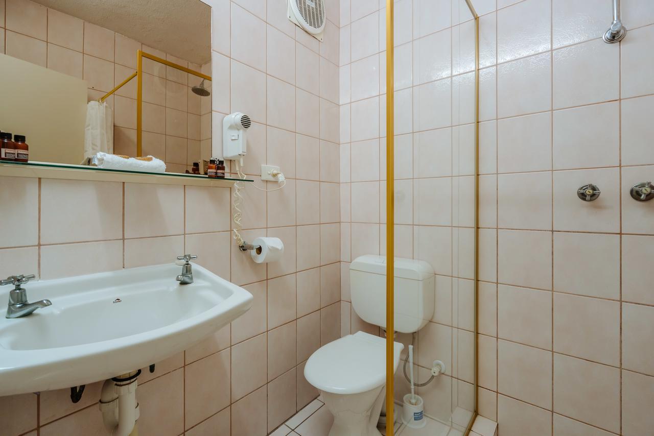 Canning Bridge Auto Lodge 珀斯 外观 照片