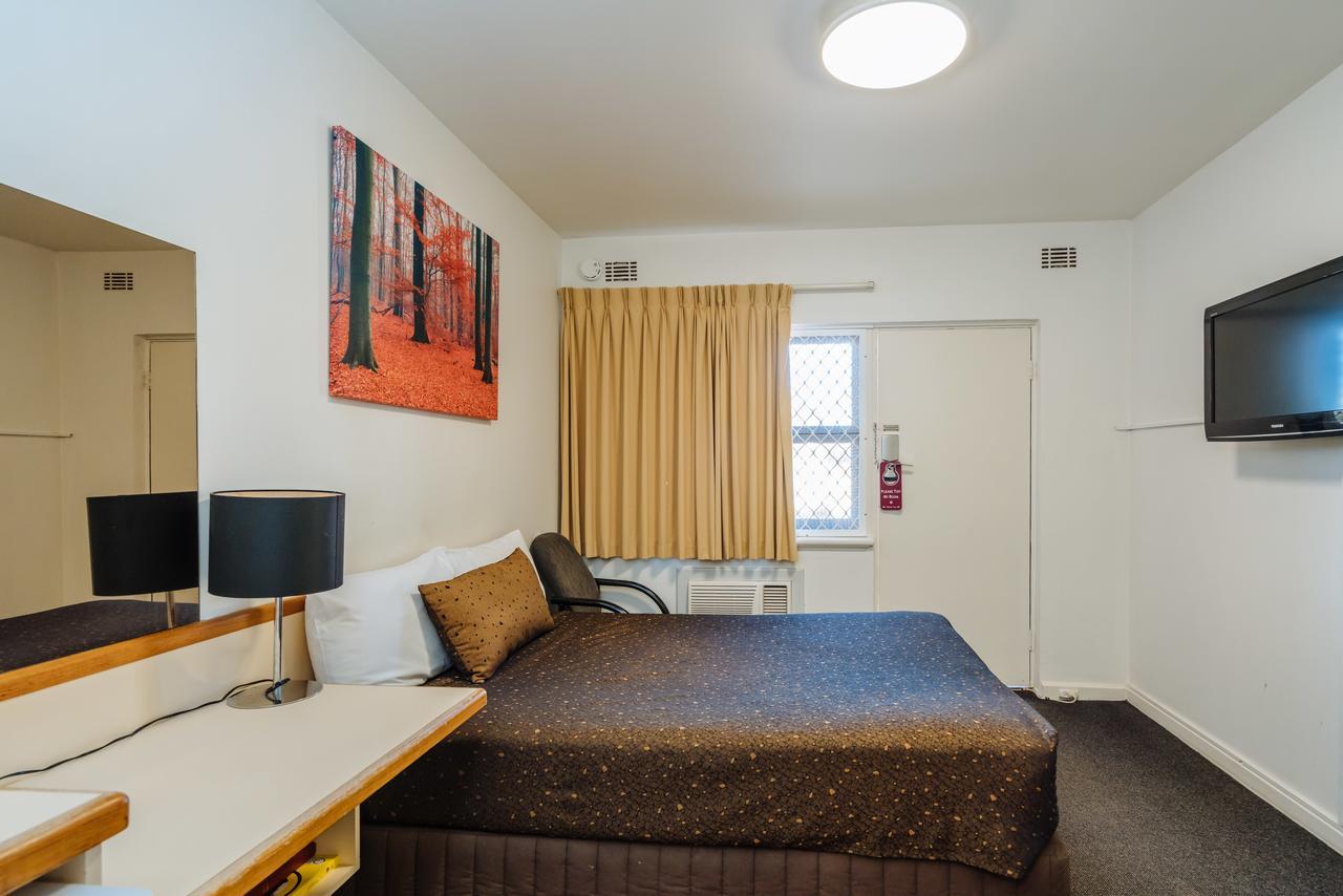 Canning Bridge Auto Lodge 珀斯 外观 照片